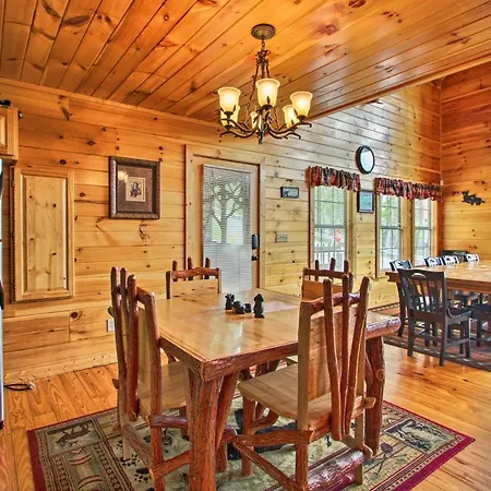 Expansive Gatlinburg Cabin Hot Tub, Deck And Grill! Exterior foto