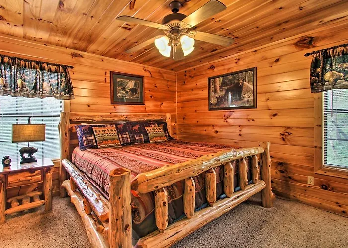 Expansive Gatlinburg Cabin Hot Tub, Deck And Grill!